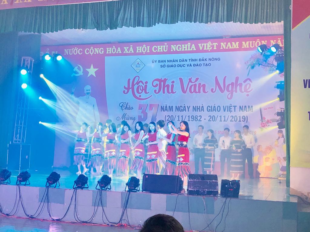 Âm Thanh - Ánh Sáng Duy Nguyen Pro